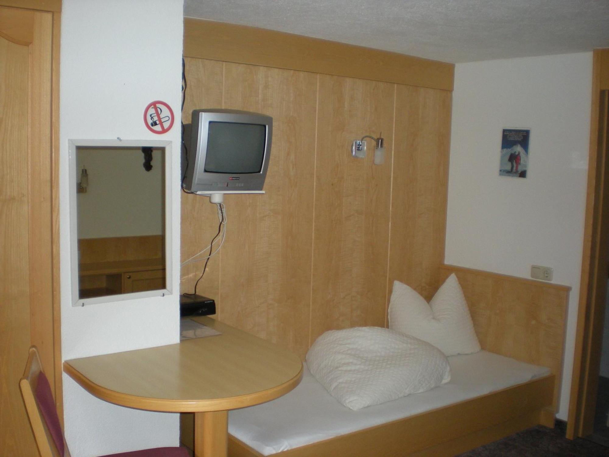 Apartamento Haus Almrausch Sölden Exterior foto